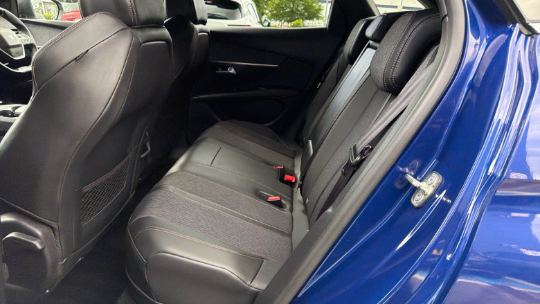Peugeot 3008 1.6 Hybrid 225 GT Line 5dr e-EAT8 Estate